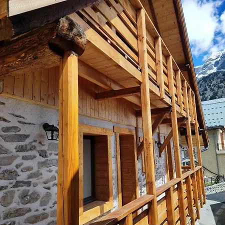Domek alpejski Le Petit