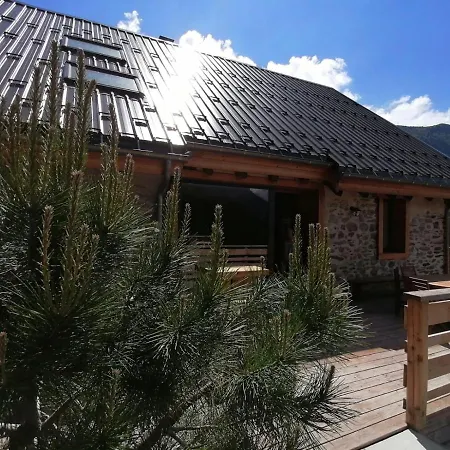 Chalet Le Petit *